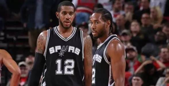 通过展示运 通过展示运