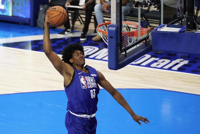 又能顾全团 又能顾全团