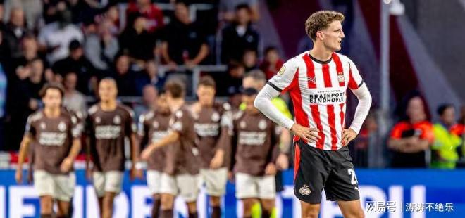 湿润牌面上 湿润牌面上